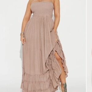 Fashion Nova Hayley Halter Strappy Back Maxi Dress in Mocha Size 2X